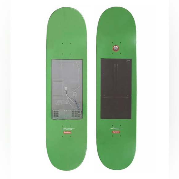 Supreme Greenboard 2023 Mark Leckey - Picture 2 of 3